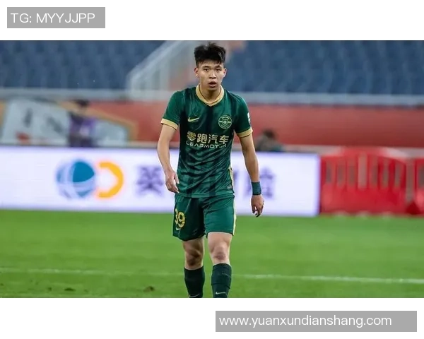 王钰栋正式签约德甲新球队与莱万同公司共创辉煌未来